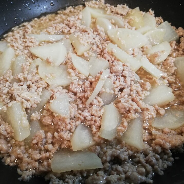 大根と豚ひき肉のとろとろ煮込み